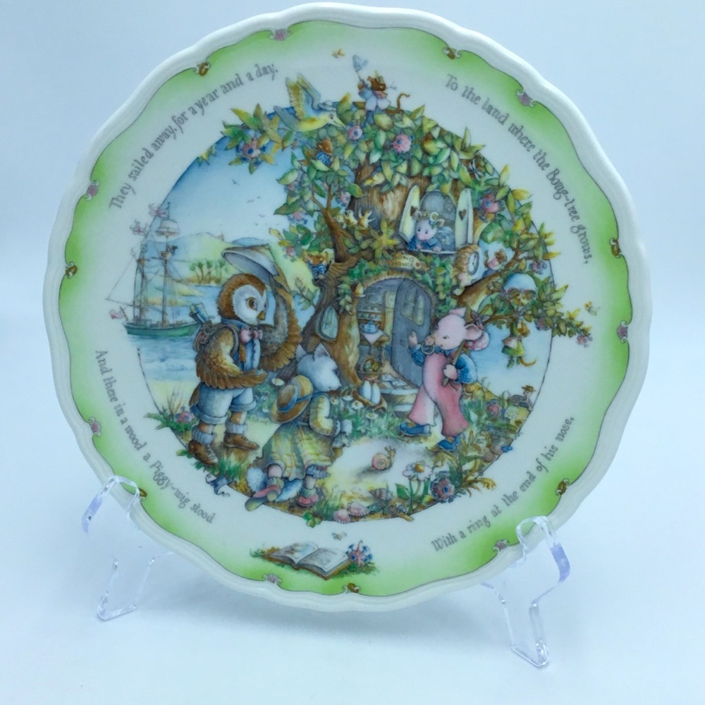 Vintage Royal Doulton Owl & Pussycat Bone China Collectible Plate